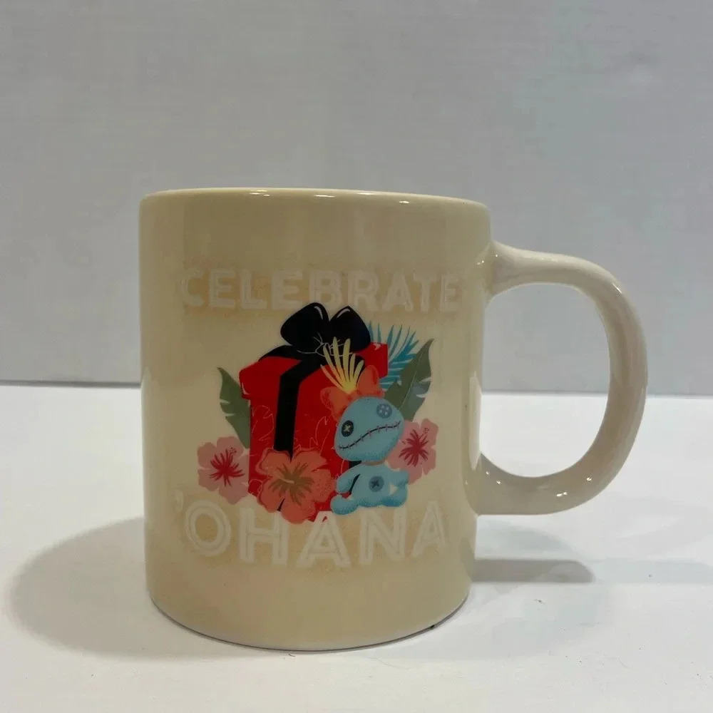 Disney Lilo & Stitch Holiday Stitch 20 Oz. Coffee mug cup NEW